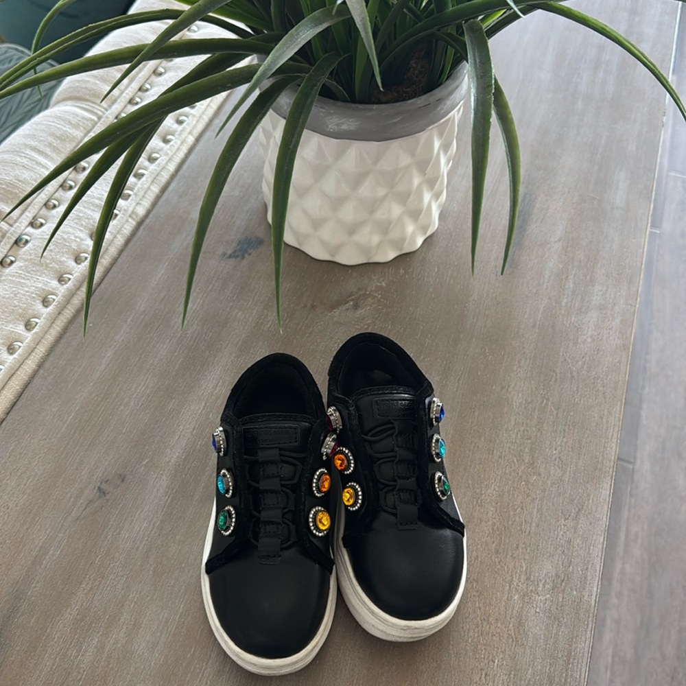 EUC KURT GEIGER LANEY OCTAVIA JEWEL SNEAKERS 💛❤️🩵💙